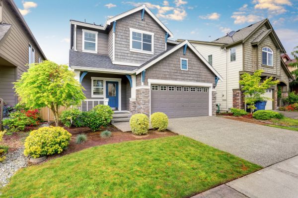 Curb Appeal Landscaping in Mckinney